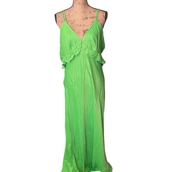 FARM Rio Maxi Dress - Picture 1 of 10